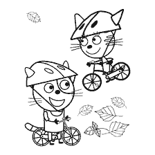 Gonia e Caramelka di Tre Gatti cavalcano biciclette