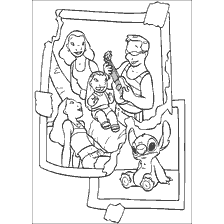 A painting with Lilo, Stitch and their family.