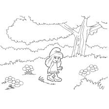 Smurfette caminha pela floresta entre flores