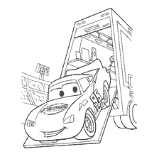 página para colorear: Rayo McQueen en un camión de los coches de dibujos animados